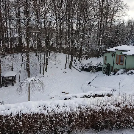 Zielony domek Dom wakacyjny *